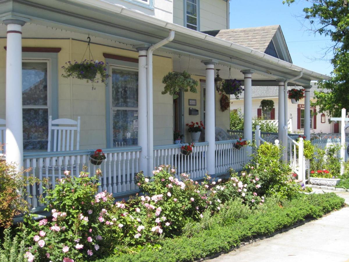 Miss Molly'S Inn Chincoteague Bagian luar foto
